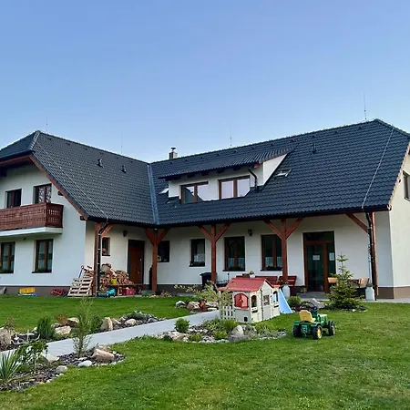 Casa de hóspedes Krumlovske Rozcesti Krenov